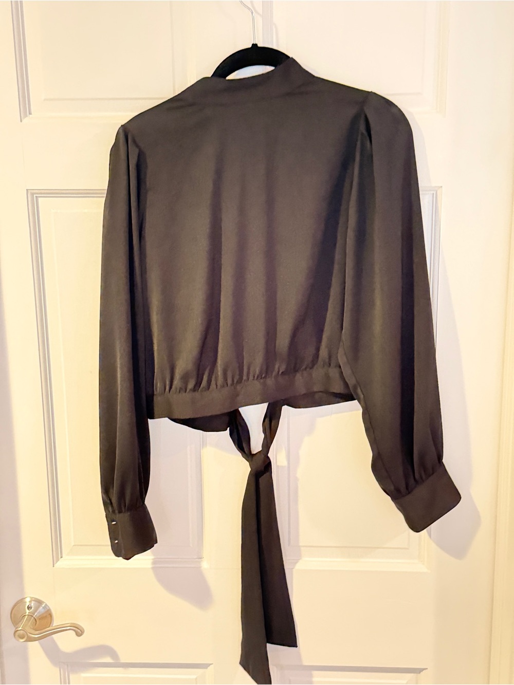 Banana Republic Black Tie-Back Long Sleeve Women's Top Small